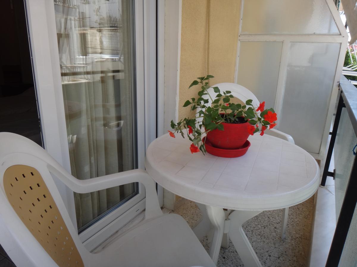Oceanis Hotel Лутра Едипсу Екстериор снимка