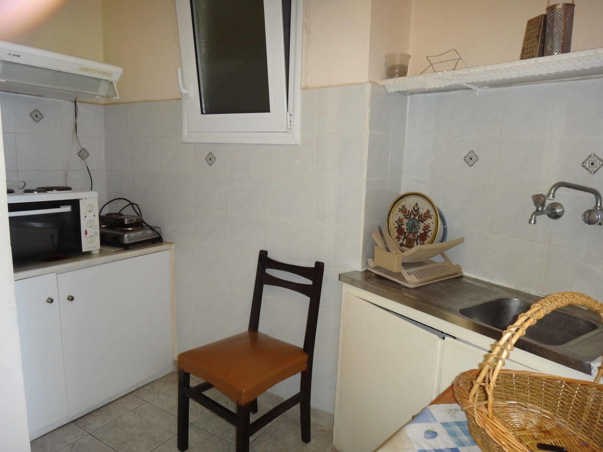 Oceanis Hotel Лутра Едипсу Екстериор снимка